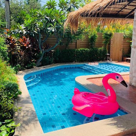 Btc Boutique Resort Private Pool Villas Hua Hin บ้านทะเลจีน บูติค รีสอร์ท หัวหิน Exterior foto